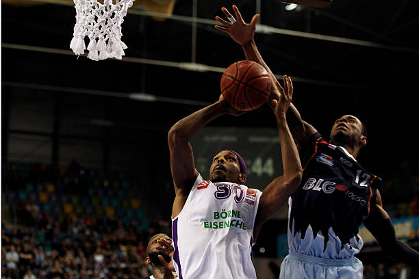 他在比赛中 他在比赛中